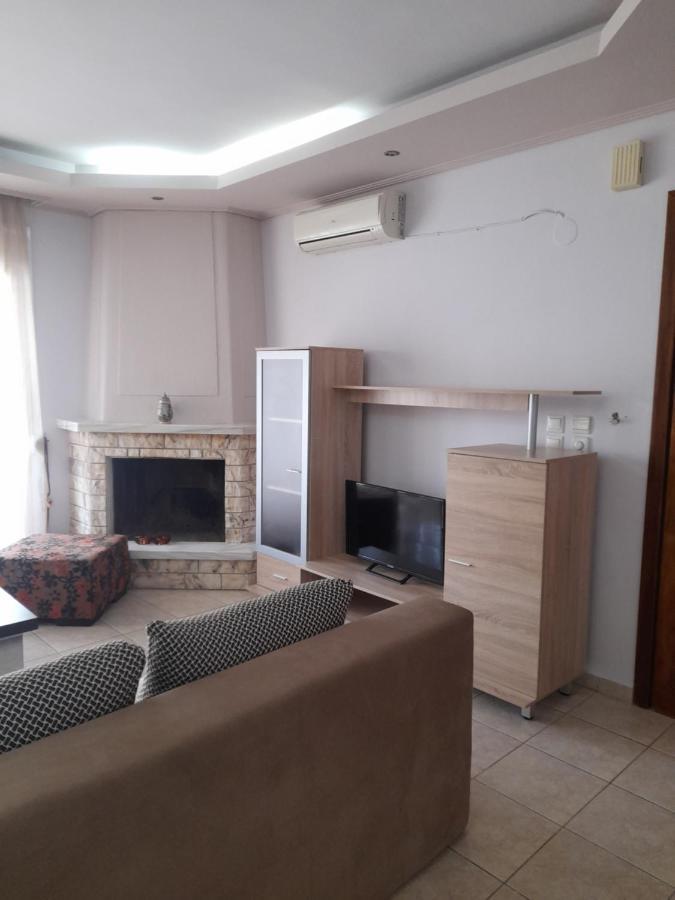 Athina'S House By The Sea Apartment Nea Peramos  Ngoại thất bức ảnh