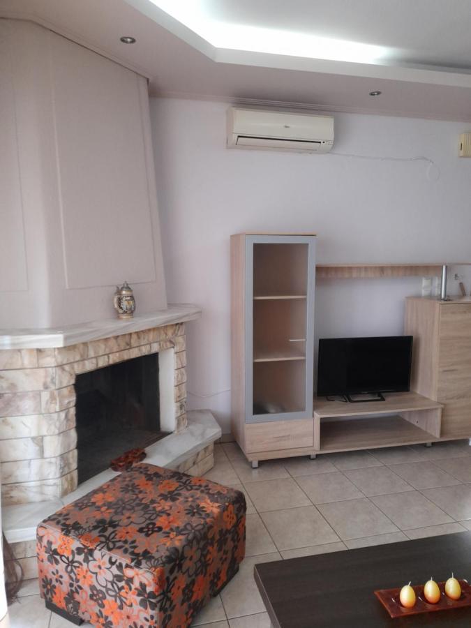 Athina'S House By The Sea Apartment Nea Peramos  Ngoại thất bức ảnh