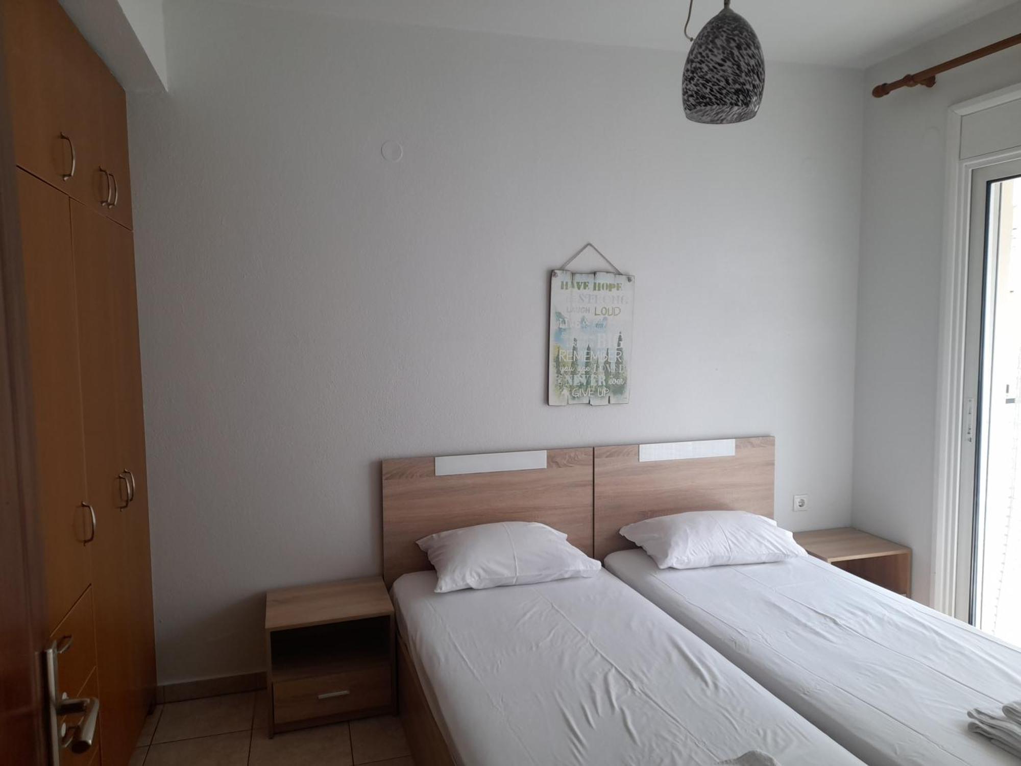 Athina'S House By The Sea Apartment Nea Peramos  Ngoại thất bức ảnh